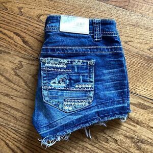 Shyanne Western Country Embellished Distressed Women’s 28 Cutoff Jean Shorts